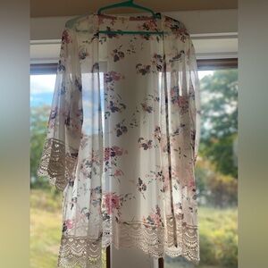 Sheer floral Kimono with crochet